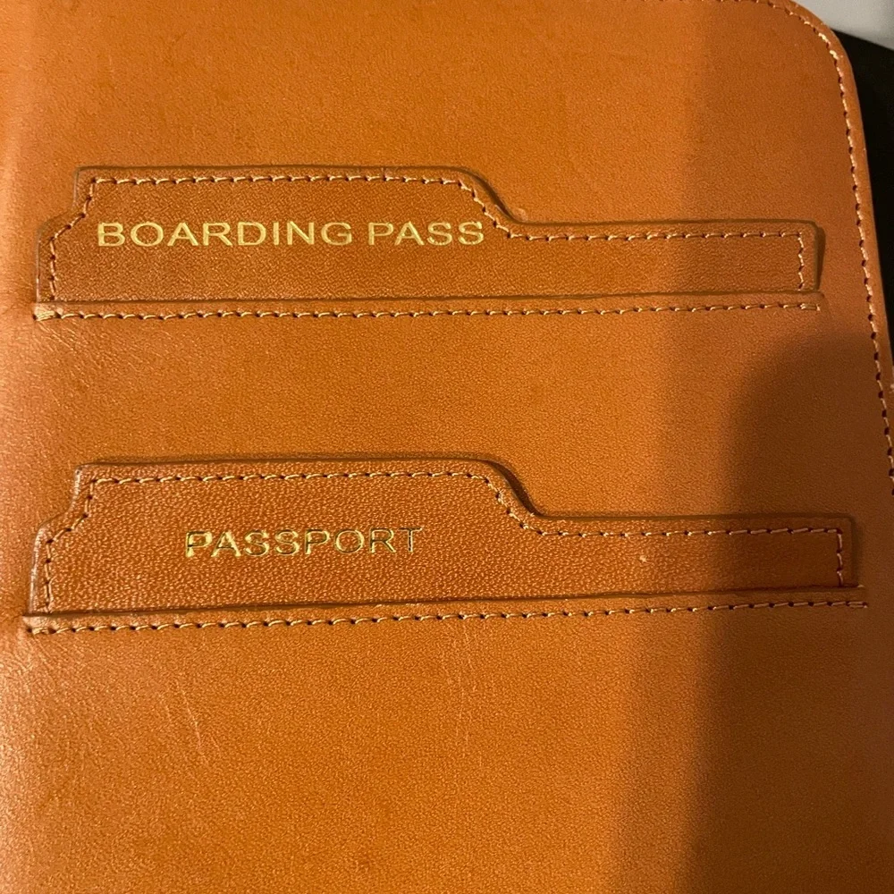 Bath & Body Works Tan Leather Travel Passport & Boarding Pass Organizer